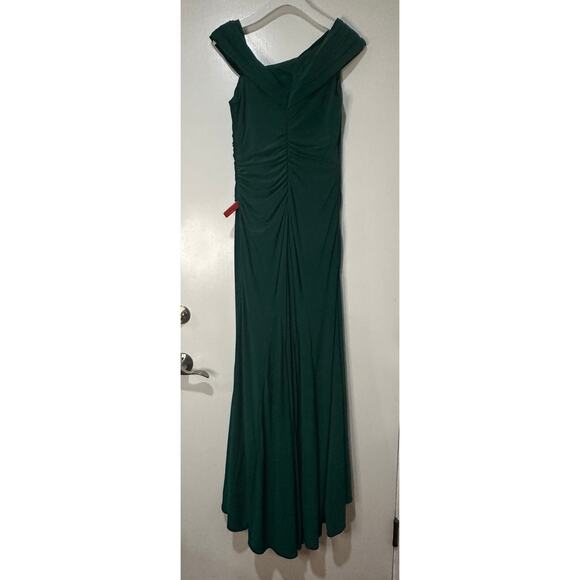 Ieena for Mac Duggal Asymmetrical Neckline Ruched Dress Emerald Size 8 NWT 26517 - Picture 10 of 15